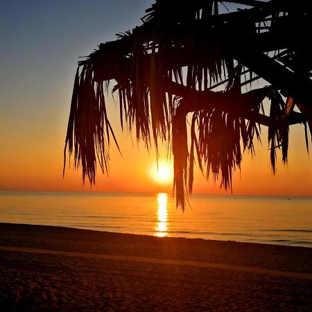 Maison Du Soleil Agnone Bagni Esterno foto