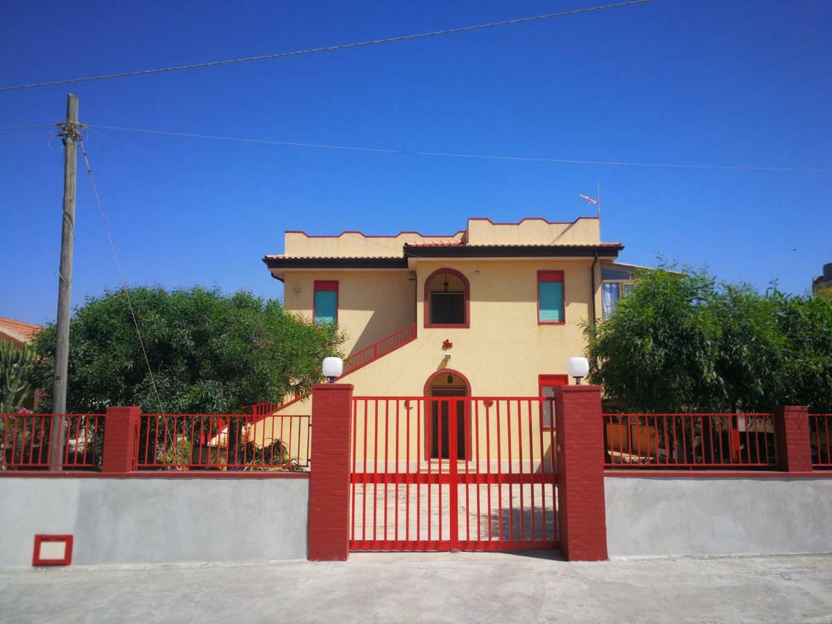 Maison Du Soleil Agnone Bagni Esterno foto